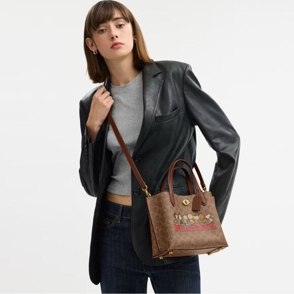 NEW COACH PEANUTS Willow Tote Bag 24 Signature Canvas Tan Brown Multi - Picture 6 of 6